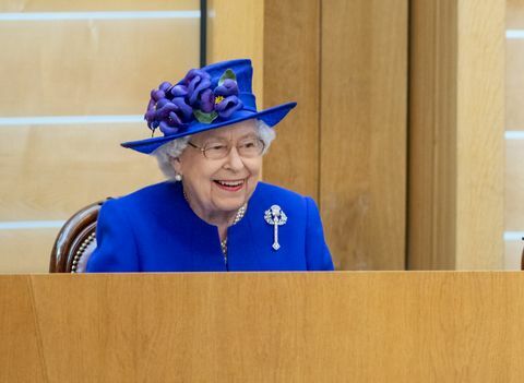 HM Queen and the Duke Of Rothesay Delta på seremoni for å markere det skotske parlamentet