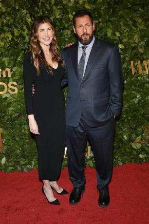 new york, new york 28. november jackie sandler og adam sandler deltar på 2022 gotham awards kl. cipriani wall street 28. november 2022 i new york city foto av udo salterspatrick mcmullan via getty bilder