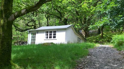 Cartref, Wales, Eksteriør, © National Trust Images, Georgina Ward