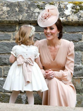 Kate Middleton med prinsesse Charlotte