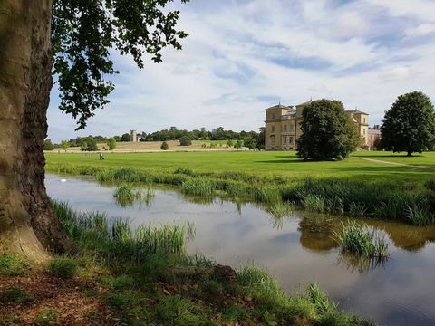 Michele Hall, Croome