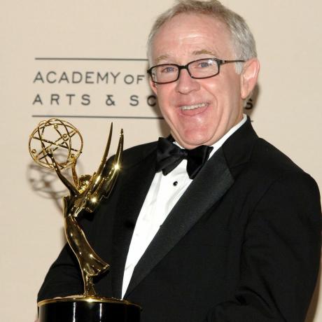 leslie jordan i 2006, etter å ha vunnet en emmy for fremragende gjesteskuespiller i en komedieserie