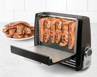 Dette er den raskeste måten å tilberede bacon på