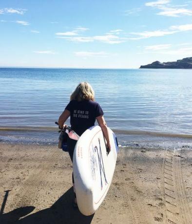 jo moseley beach surfing