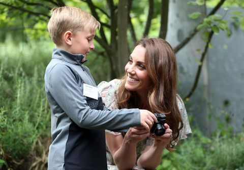 Hertuginnen av Cambridge blir med i fotografiverksted med handling for barn