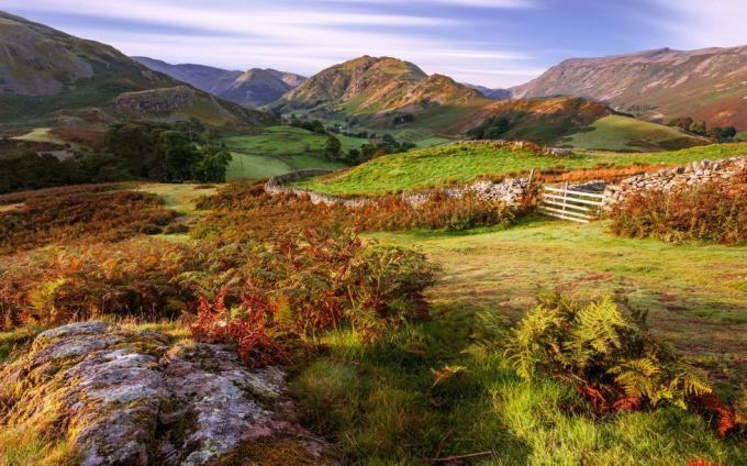 Utsikt over Lake District-landskapet med åser og fjell