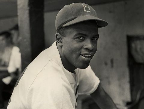 rundt 1945 et portrett av Brooklyn Dodgers infielder Jackie Robinson i uniform foto av hulton archivegetty images