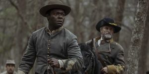 david oyelowo som bass reeves og shea whigham som george reeves i lawmen bass reeves, episode 1, sesong 1, streaming på paramount, 2023 fotokreditt emerson millerparamount