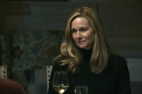 ozark laura linney som wendy byrde i episode 401 av ozark cr steve dietlnetflix © 2021