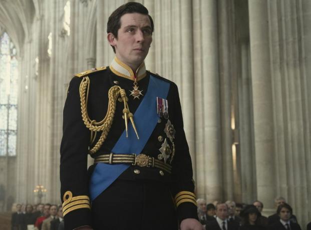 crown s4-bildet viser prins charles josh o connor filme lokasjonen winchester cathedral