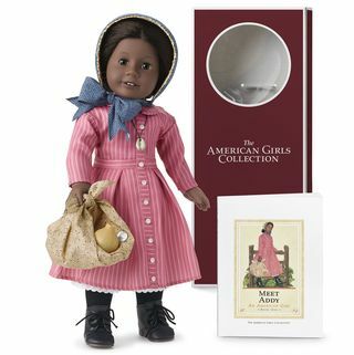 amerikansk jente dukke originale karakterer addy walker og bok vist med retro boks og tilbehør
