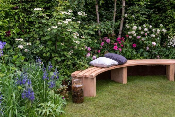 chelsea flower show 2023 hagearbeid hage design kongelig refleksjon