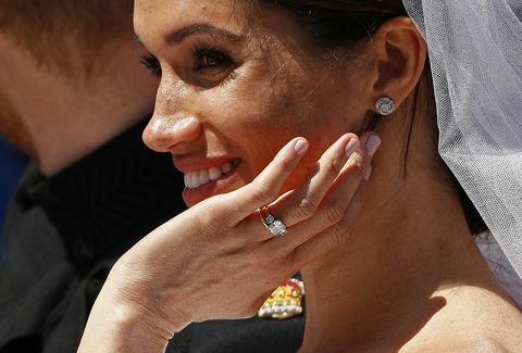 Prins Harry og Meghan Markle bruker bryllupsbånd