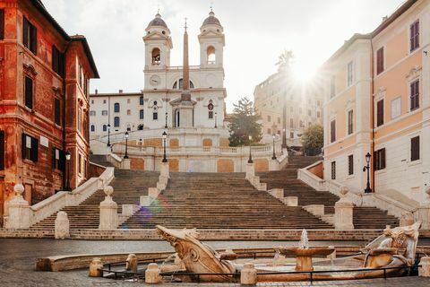 piazza di spagna roma italyno folk ved soloppgang