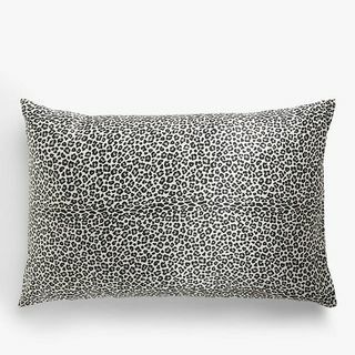 John Lewis & Partners The Ultimate Collection Silk Standard Putetrekk, Leopard Black